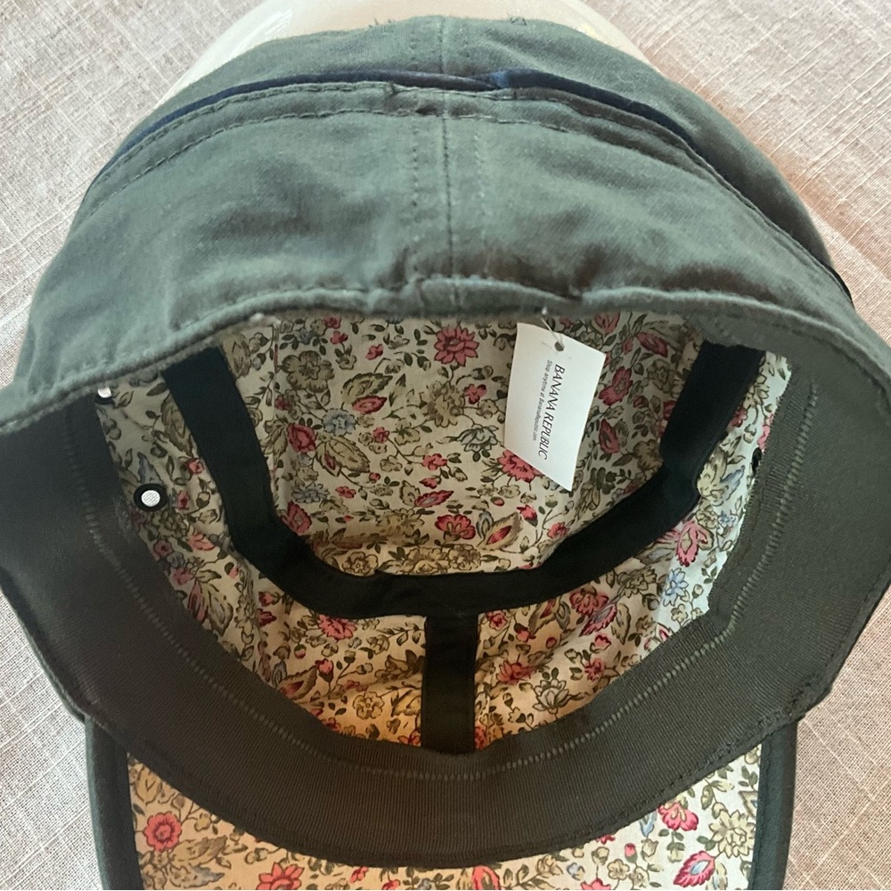 Banana Republic Women’s Militia Style Cap - Picture 6 of 7
